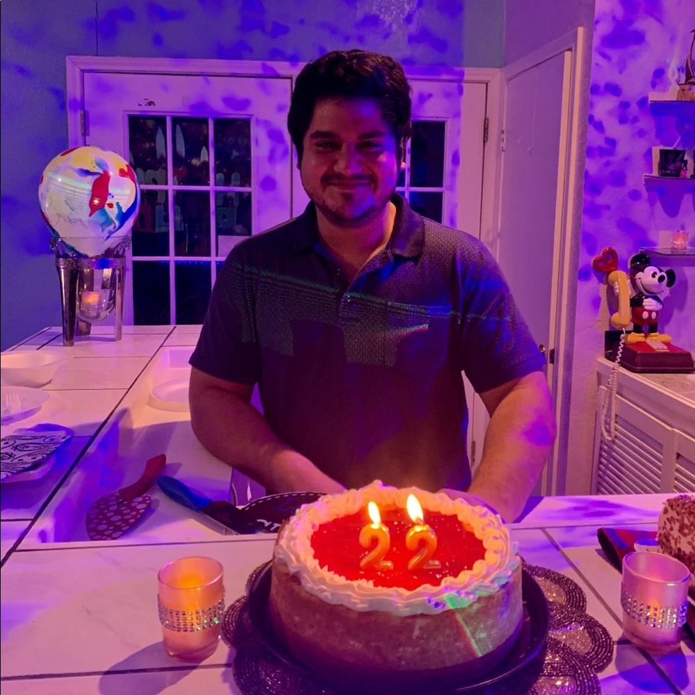 Meet your Posher, Manny